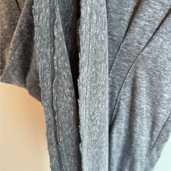 Treasure & Bond Gathered Waist Frayed Shirt (S) - Picture 6 of 7